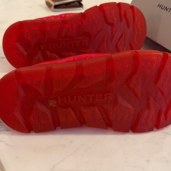 Women's Madison Lug Sole Insulated Water Resistant Slip-on Shoes - Picture 5 of 6